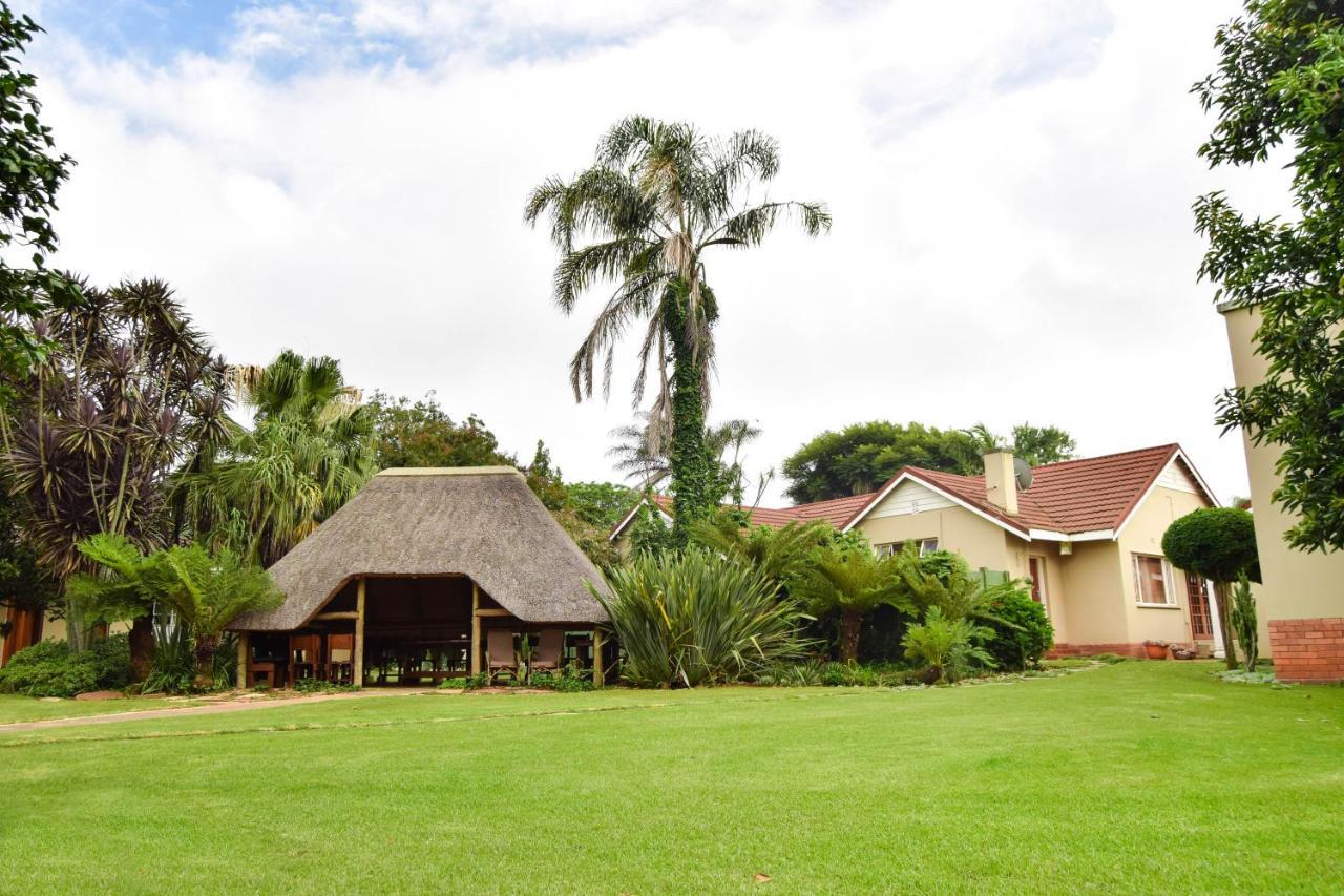 The Greendoor Guesthouse Piet Retief Exterior foto